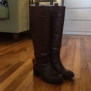 GUESS LEATHER BOOTS (brown)